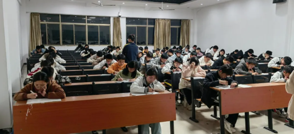 1732781969645304.png image.png